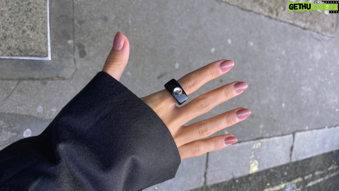 Huda ElMufti Instagram - 🖤 London, Unιted Kingdom