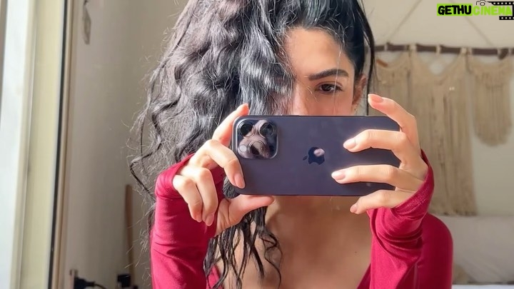 Huda ElMufti Instagram - How deep is ur ❤️🔥👁️❤️🔥