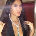 Huda ElMufti Instagram – @bulgari 75’s anniversary #serpenti ✨🐈‍⬛✨
Styled by @mohamedashraff 
Jewelry: #BulgariHighJewelry 
Makeup: @sharriftamyous