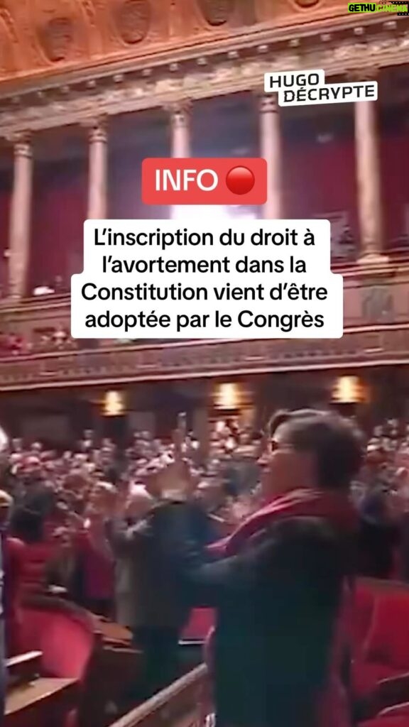 Hugo Travers Instagram - L’inscription de la liberté d’avorter dans la Constitution adoptée par le Parlement. 🟢 780 VOIX POUR 🔴 72 VOIX CONTRE