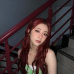 Huh Yun-jin Instagram – 👾⛓️🖤🐑💋🧚‍♀️✨🍀🌸