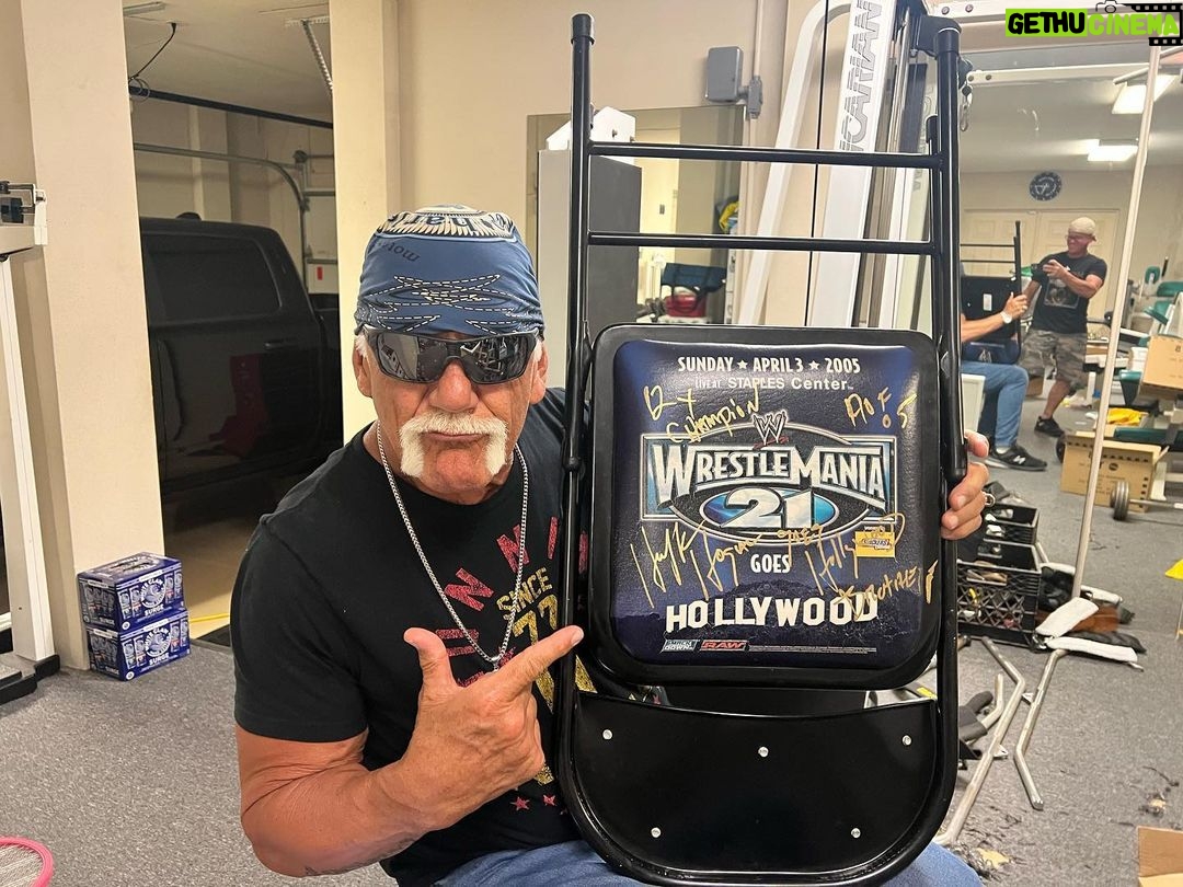 Hulk Hogan Instagram - WrestleMania 21 Goes Hollywood Autographed Chair Available Now On @hogansbeachshop Website❗️ (LINK IN BIO) 🌐Link: https://hogansbeachshop.com/products/wrestlemania-21-autographed-chair Hulk Hogan’s Wrestling Shop