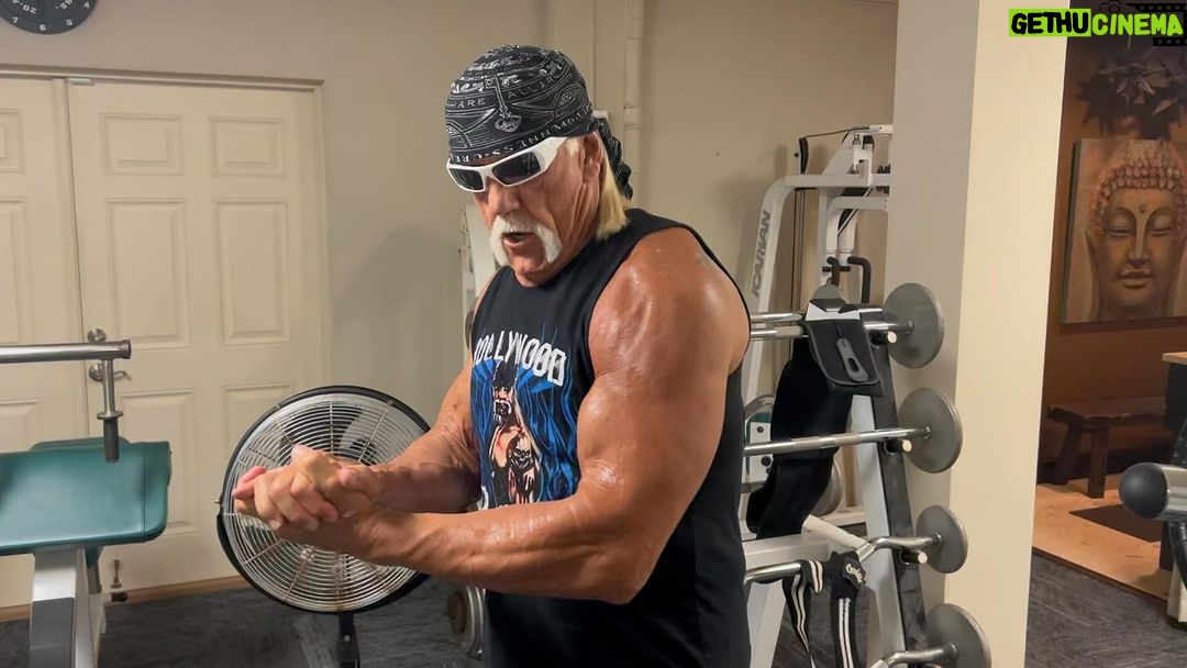 Hulk Hogan Instagram - Main Event Karaoke Showdown tonight at 8pm at @hoganshangout!!