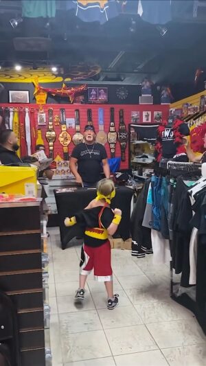 Hulk Hogan Instagram - Woah! The Hulkster And The Ro’ster!! Watcha Gunna Do, Brother! 💪