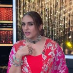 Huma Qureshi Instagram - Intezaar khatam! Madness ki gaadi chal padi hai! Abhi dekhiye Madness Machayenge, sirf #SonyEntertainmentTelevision par. @iamhumaq #MadnessMachayengeIndiaKoHasayenge #MadnessMachayengeOnSonyTV