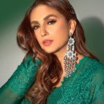 Huma Qureshi Instagram – What to say #inmyqueenera #fitcheck #greenaesthetic #saturdaypost #maharani

Styled by @sanamratansi
Outfit @toraniofficial
Earrings @qisbyashmeet @ascend.rohank
Ring @sangeetaboochra
Team @sanjamkaur92 @jannat__r