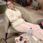 Humaima Malick Instagram – Smile and smile for no reason … it’s the only given happiness to you and to others from you.”H.M”