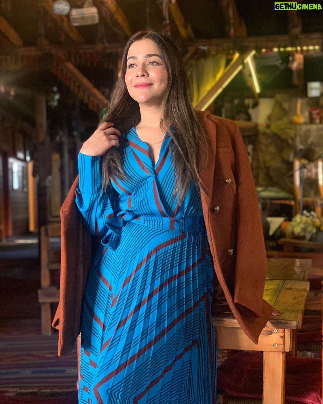 Humaima Malick Instagram - Golden hour @ehteshamansari @mango @nike İstanbul Ayasofya Camii