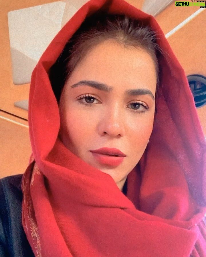 Humaima Malick Instagram - JUMA MUBARAK 😇 wearing #weclothing by @sidraalimakeup Aya Sofia Mosque