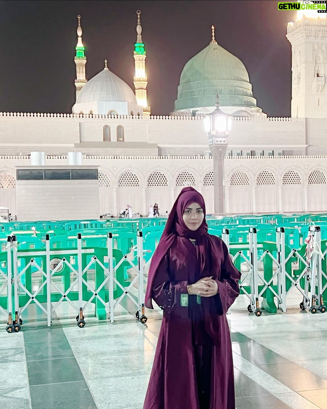 Humaima Malick Instagram - Sakoon Mera 💚 Madina Munarwara mosque al Haram