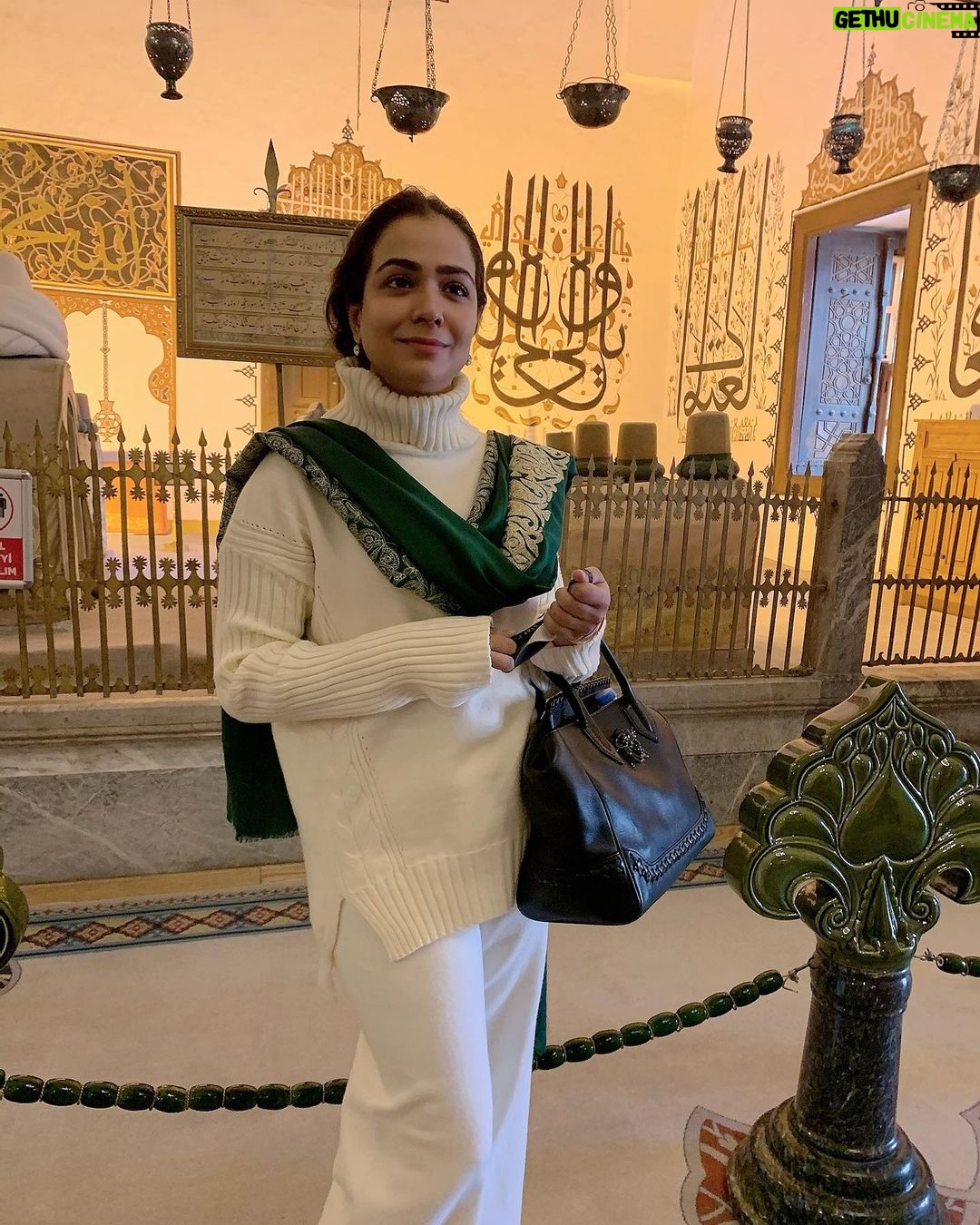Humaima Malick Instagram - Mevlana RUMi ❤️♾ (جلال الدین رومی) Tomb of Moulana Rumi Konya Turkey