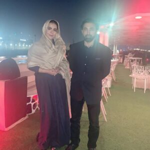 Humaima Malick Instagram - Jo Rabh ka pyara Woh sub ka pyara ! @shaykh_hashim sheikh sahib I’m lucky to know you and to have met you , Allhumdullilah