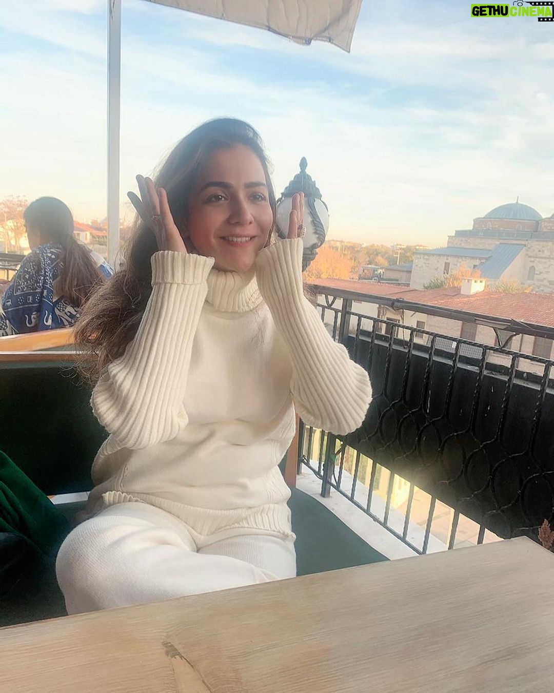 Humaima Malick Instagram - Trust me the LIGHTS is in you 💫✨ Konya, Turkey