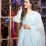 Humaima Malick Instagram – Tum itna jo muskura rahay ho 💙 @toniandguypk @tahira_makeup_art