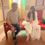Humaima Malick Instagram - Allhumdullilah to the new beginning 🙌 @anjum_03shahzad Yah Ali Madad ! #newprojectcomingsoon