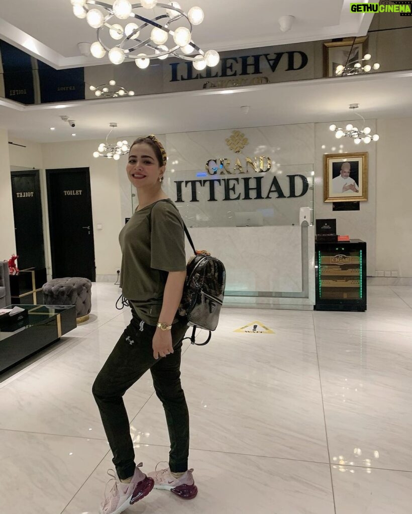 Humaima Malick Instagram - Loved staying at @grandittehadhotel best place in Lahore 👏 Lahore, Pakistan
