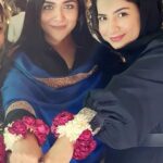 Humaima Malick Instagram - Koi khushi tumharay bina puri nahee … koi gham tumsey Mera chupah nahee … har waqt acha yah bura Tumney Mera saath dia .. choti behan ho k Bhi Tumney hamesha bara ban k Mujhey sumbhala …. Dua jasi dua ban k rahi … yah pictures sirf kuch meethi hain Lakin tum tu Meri shukar or sugar sey bhari duniya ho meri phehli sehali … meri himmat meri reality meri pyari dua I will always look up to you my strongest sister my soul sister my own sister I love you so much that a post can never do justice @duamalik