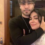 Humaima Malick Instagram - Allah Allah Allah ❤️ May Allah give all of us happiness and peace this coming year … may we all become better human than we are … welcoming this new year with a lot of Dua’s and positivity :) @ferozekhan May Allah always protect our loved ones and keep them happy healthy alive with all of us ameen ! #saymashallah