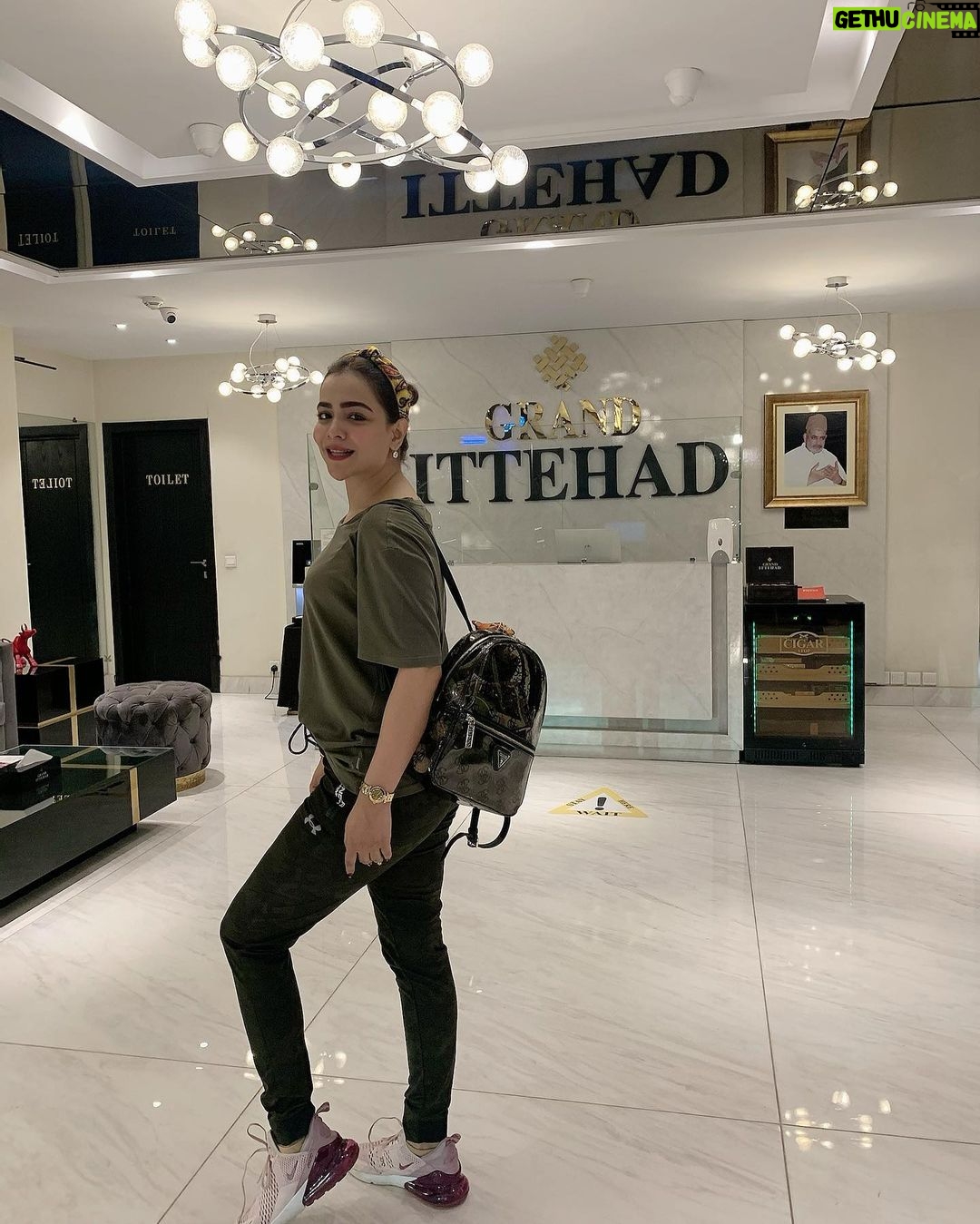 Humaima Malick Instagram - Loved staying at @grandittehadhotel best place in Lahore 👏 Lahore, Pakistan