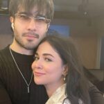 Humaima Malick Instagram – Allah Allah Allah ❤️ May Allah give all of us happiness and peace this coming year … may we all become better human than we are … welcoming this new year with a lot of Dua’s and positivity :) @ferozekhan May Allah always protect our loved ones and keep them happy healthy alive with all of us ameen ! #saymashallah