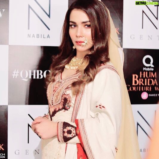 Humaima Malick Instagram - "I love the person I've become, because I fought to become her " @nabila_salon @sonyabattla #showstoppers