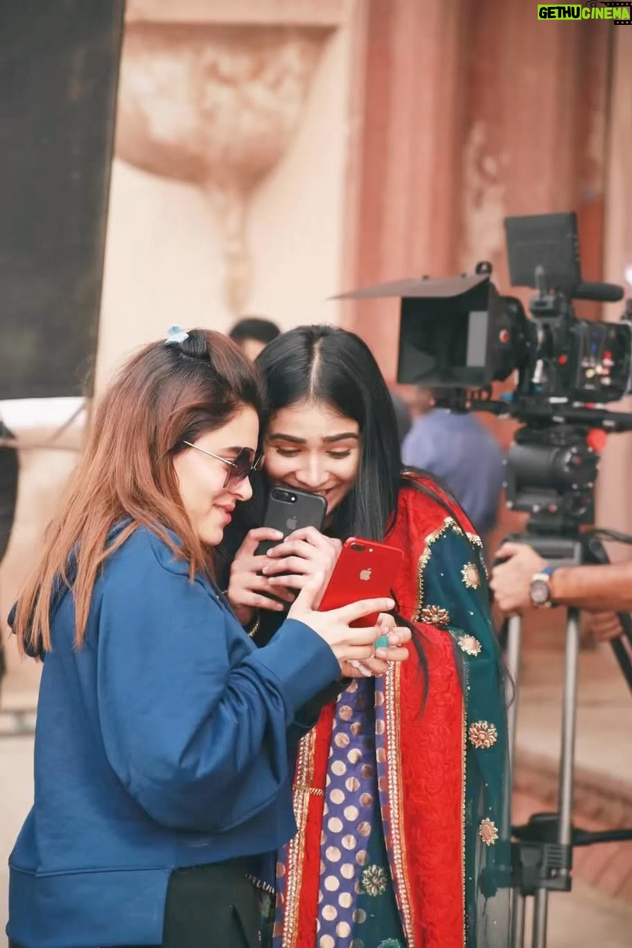 Humaima Malick Instagram - The strongest Woman I know @ammarahikmat Meri producer sahibaaa