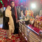 Humaima Malick Instagram - Dua mangiya karo sangiyo kithay murshid na rus jaway Jinhaan day peer rus janday oh junday wii marray rehnday. ❤️ @dr_mjaved @mastmasthealers
