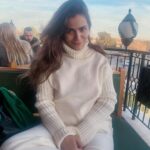 Humaima Malick Instagram – Trust me the LIGHTS is in you 💫✨ Konya, Turkey