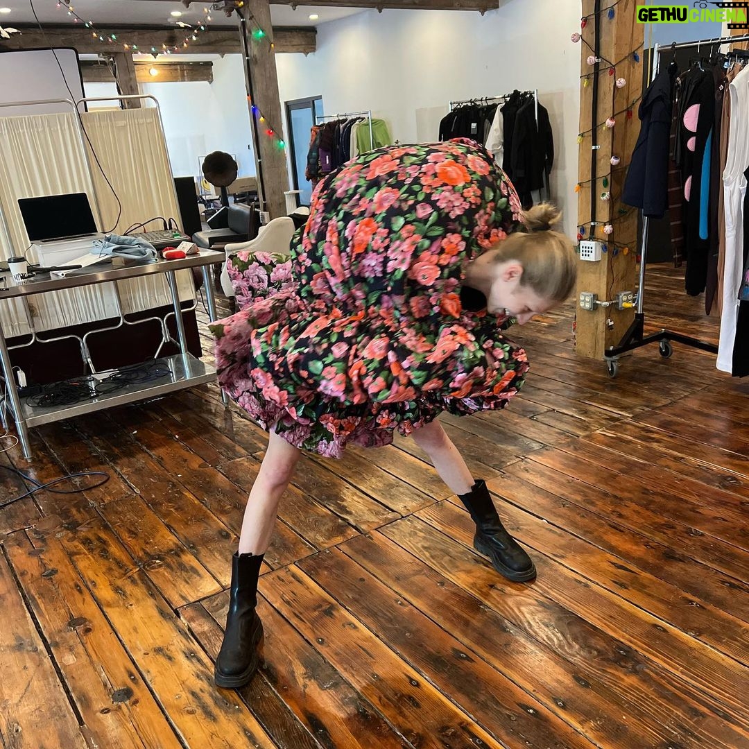Hunter Schafer Instagram - best week i had in a long time 💘