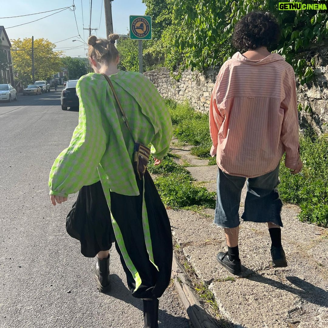Hunter Schafer Instagram - best week i had in a long time 💘