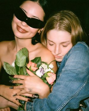 Hunter Schafer Instagram - bye summer see u next year🫡