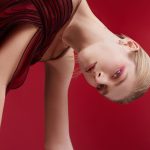 Hunter Schafer Instagram - seeing 🩸❤️‍🔥🍒 <3 new @shiseido POP powdergel eye shadow out now #ColorAmplified #shiseidoxhunter #ad