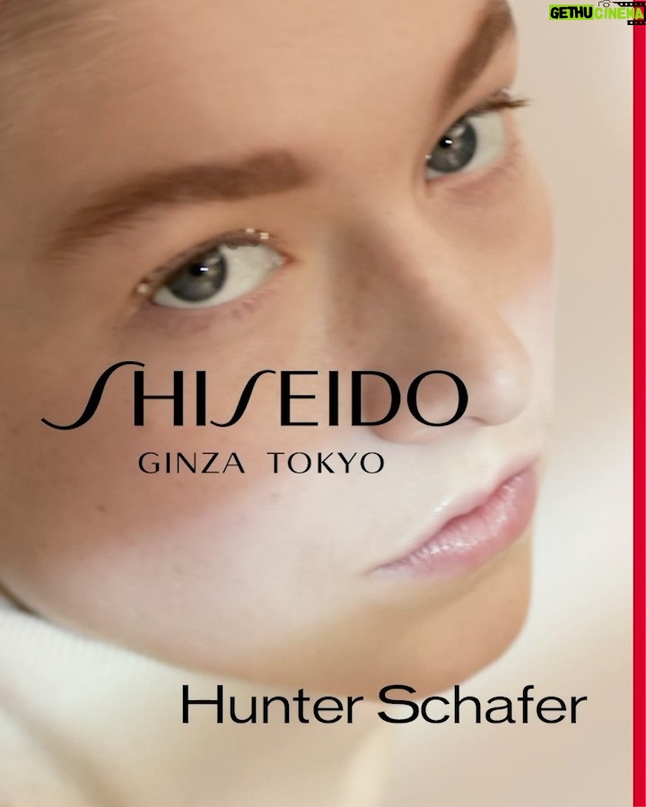 Hunter Schafer Instagram - @shiseido #lightthatlifts #shiseidoxhunter #shiseidomakeup #ad