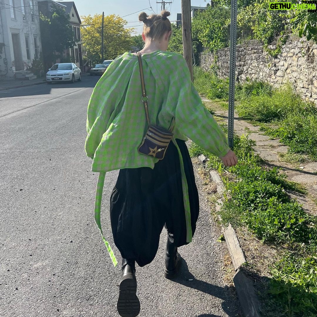 Hunter Schafer Instagram - best week i had in a long time 💘