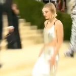 Hunter Schafer Instagram - first time at the met 👁👄👁 congrats @adalioryn on your jewelry debut!! thank you @prada @shiseido @sandyganzer @luxurylaw @lacyredway @sojinails @metcostumeinstitute
