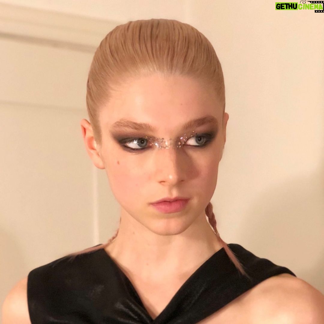 Hunter Schafer Instagram - thank you @shiseido / @sandyganzer for making me up last weekend