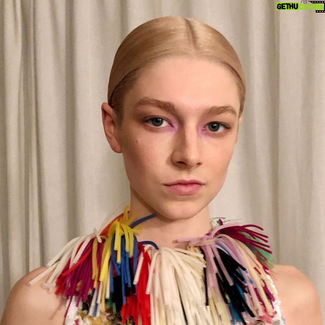 Hunter Schafer Instagram - thank you @shiseido / @sandyganzer for making me up last weekend