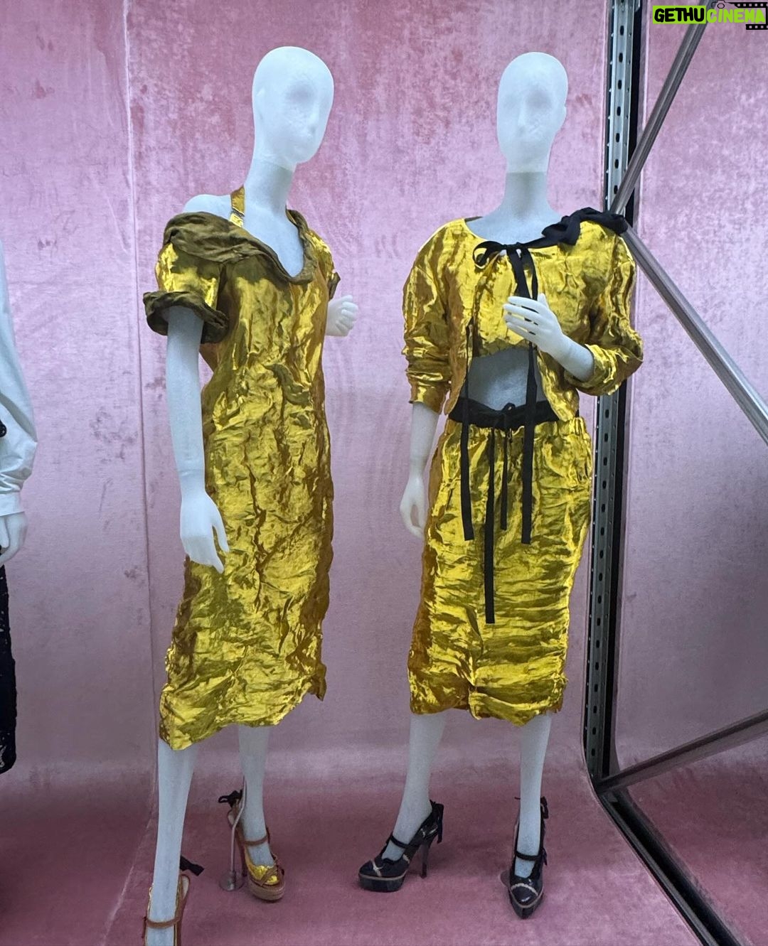 Hunter Schafer Instagram - pradasphere exhibition in shanghai ! thank you for having me @prada family 🤍 Shanghai, China