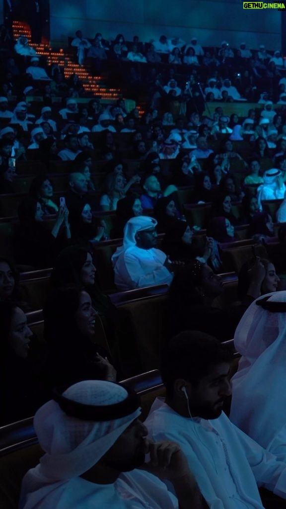 Hussain Al Jassmi Instagram - وأمشي في سبيل رضاك 🤍 #ابوظبي #abudhabi #aljassmitour #concerts