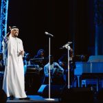 Hussain Al Jassmi Instagram - ‏⁧‫#في_أبوظبي‬⁩ اللقاء دائماً له مشاعر متزيّنة ومبهجة بأطياف الفرح والمحبة والسلام ‏ازدانت بحضوركم الراقي والمبهر جمهورنا وأحبابنا 🤍 ‏⁧‫#حياكم_في_ابوظبي‬⁩ ‏⁦‪#inabudhabi‬⁩ ‏⁦‪#abudhabievents‬⁩