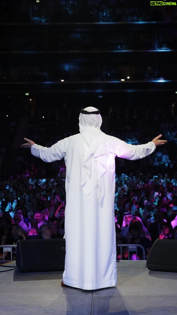 Hussain Al Jassmi Instagram - ‏عفويتكم ومحبتكم حملت أجمل المشاعر والأحاسيس ورسمت البهجة في قلوبنا .. وجودكم سر السعادة 🤍 ‏⁧‫#الجسمي_في_دبي‬⁩ ‏⁧‫#العيد_في_دبي‬⁩ ‏⁦‪#mydss‬⁩ ‏⁦‪#uae‬⁩ ‏⁦‪#aljassmitour‬⁩ ‏ ⁦‪#SOLDOUT‬⁩