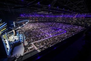 Hussain Al Jassmi Instagram - زيّن الله داركم مثل ما زيّنتوا دارنا 🤍

#full 
#fullhouse 
#soldout 
#aljassmitour 
#eidindubai 
#mydss 
#الجسمي_في_دبي 
#العيد_في_دبي