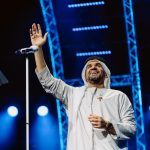 Hussain Al Jassmi Instagram - غيري أبد ما يلوق لك 👋🏻 #الله_يخليك_لاهلك www.youtube.com/HussainAlJassmi