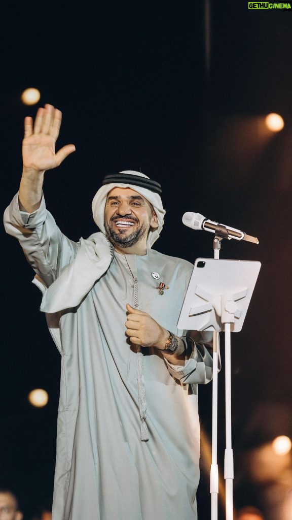 Hussain Al Jassmi Instagram - ليلة ولا أروع زيّنها حبكم وتفاعلكم 🤍 ‏نشكر الله ونحمده على نعمة النجاح وزرع الفرح والسعادة بين الجمهور والأحباب ‏⁦‪#321festival‬⁩ ⁦‪#DubaiShoppingFestival‬⁩ ⁦‪#MYDSF‬⁩
