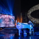 Hussain Al Jassmi Instagram - ‏استقبلنا العام الجديد 2024 مفتخرين بحب أشعار صاحب السمو الشيخ محمد بن راشد آل مكتوم "الحاكم والحكيم" من أمام أجمل بناء في العالم "متحف المستقبل" من دبي.. ‏تشرفت بتقديم تهنئتنا للعالم أجمع بأشعار فارس العرب.. ‏شكراً دبي للإعلام ولكل من ساهم بهذا الإنجاز الضخم والفخم ‏⁧‫#في_حب_أشعار_محمد_بن_راشد‬⁩ ‏⁧‫#رأس_السنة_2024‬⁩ ‏⁧‫#احتفالات_رأس_السنة‬⁩ ‏⁧‫#دبي‬⁩ ‏⁦‪#NYE2024‬⁩ ⁦‪#Dubai‬⁩ ⁦‪#UAE‬⁩