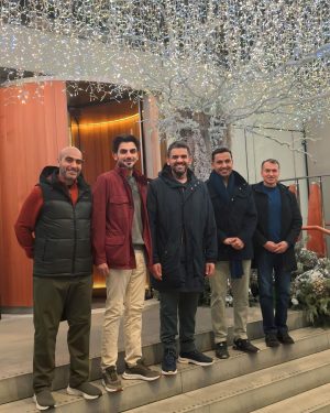 Hussain Al Jassmi Instagram - وتحيا القلوب ببعض البشر