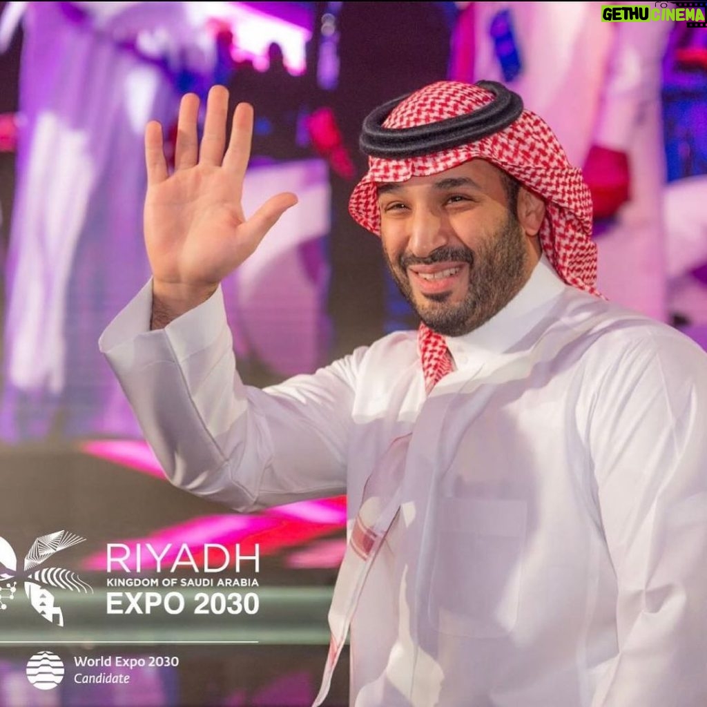Hussain Al Jassmi Instagram - تمضي بحُلمكَ بالإصرارِ تجعلهُ ‏رأيَ العيانِ لكَ الأحــلامُ تمتثلُ ‏🇸🇦💚🇸🇦💚🇸🇦💚 مبروك للسعودية ومبروك لكل العرب ‏⁧‫#الرياض_إكسبو2030 ‬⁩ ‏⁦‪#RiyadhExpo2030 ‬⁩