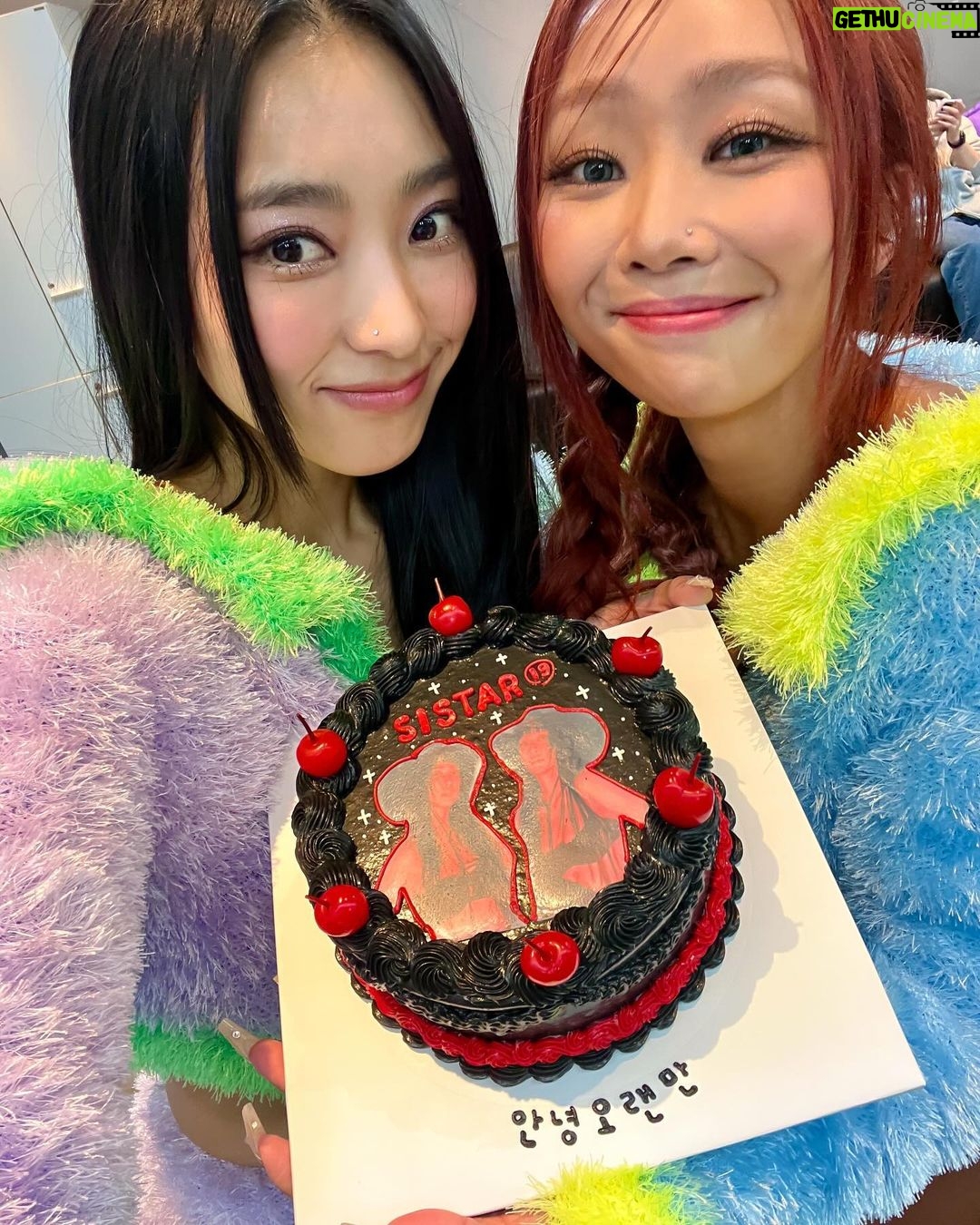 Hyolyn Instagram - ์๐๐ค๐ค๐งก๐๐๐คโค๏ธ์ค