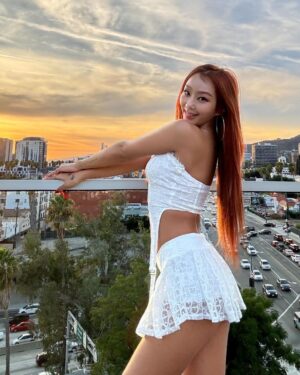 Hyolyn Instagram - Beautiful Hollywood☀️
My designated Photographer Sweetieeeee~~~~💋 @nicolekirkland
