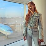 Hyolyn Instagram - Let’s Kcon! Saudi Arabia! Missed you guys! See you tmr Saudi BAE~~~~~💋